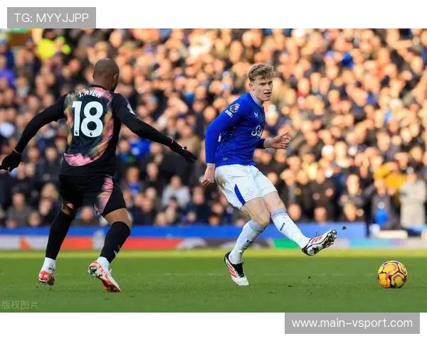 埃弗顿客场取胜莫耶斯战术奏效，伯恩茅斯主场金身告破