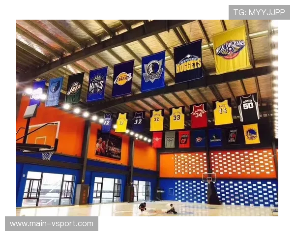 体育场馆嫁接文创市集与社交空间，功能复合化提升商业价值